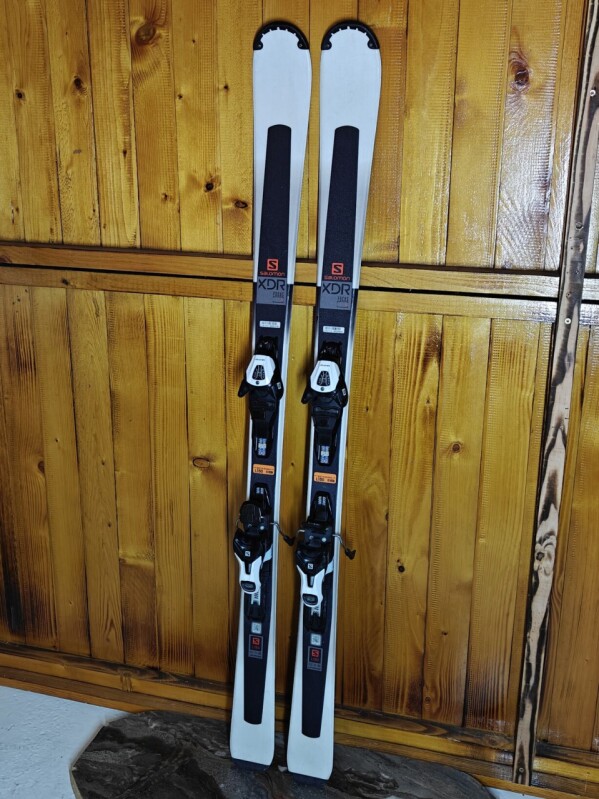 LYŽE SALOMON XDR FOCUS 150CM